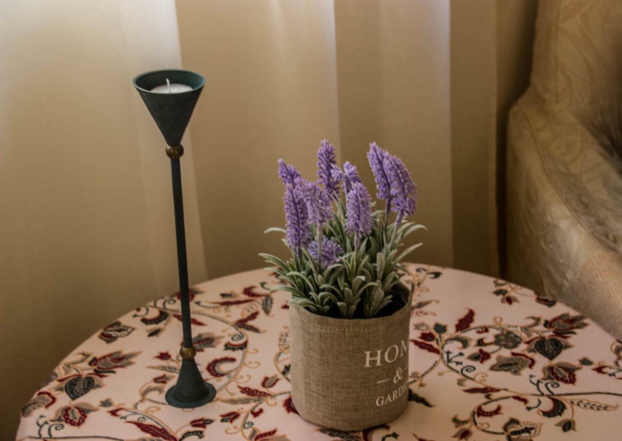 Elizabeth'S Place Heraklion  Ngoại thất bức ảnh