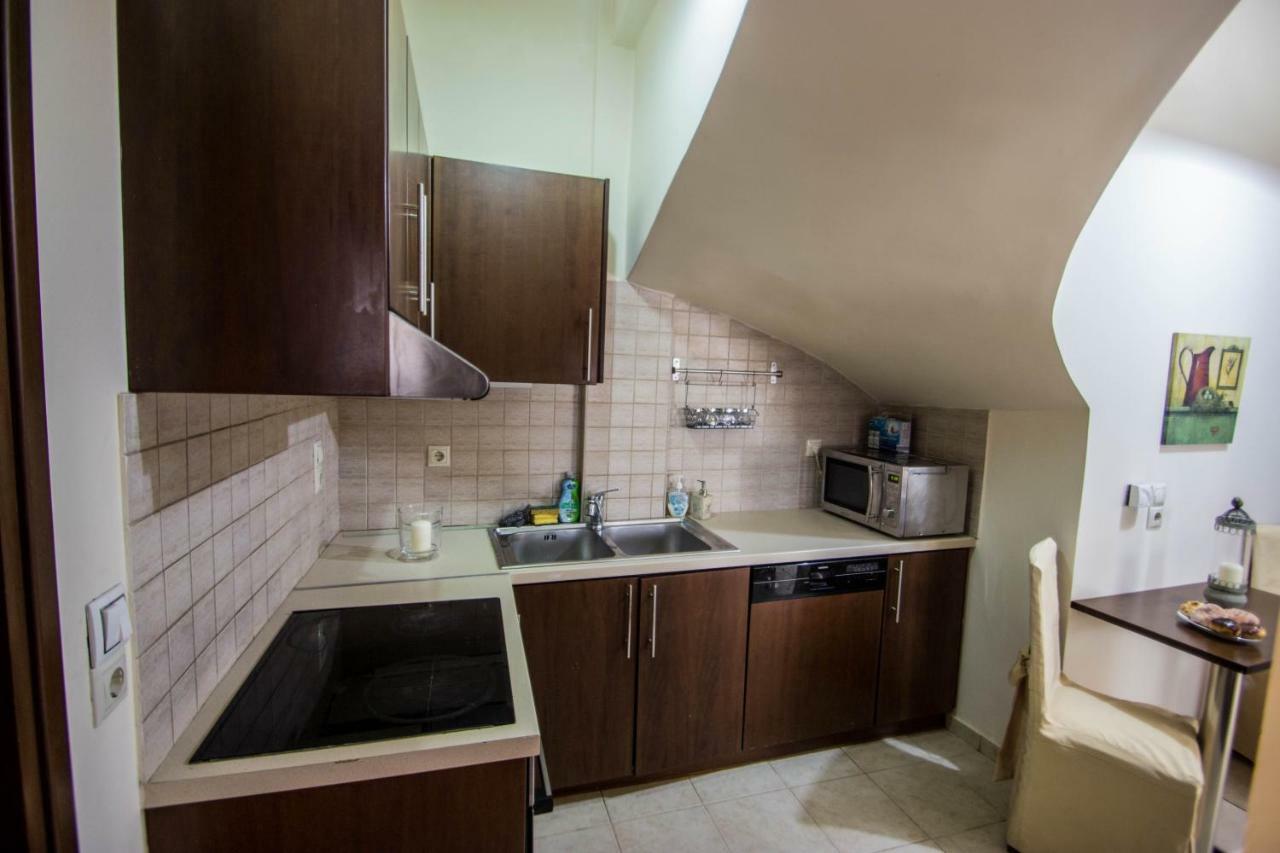 Elizabeth'S Place Heraklion  Ngoại thất bức ảnh
